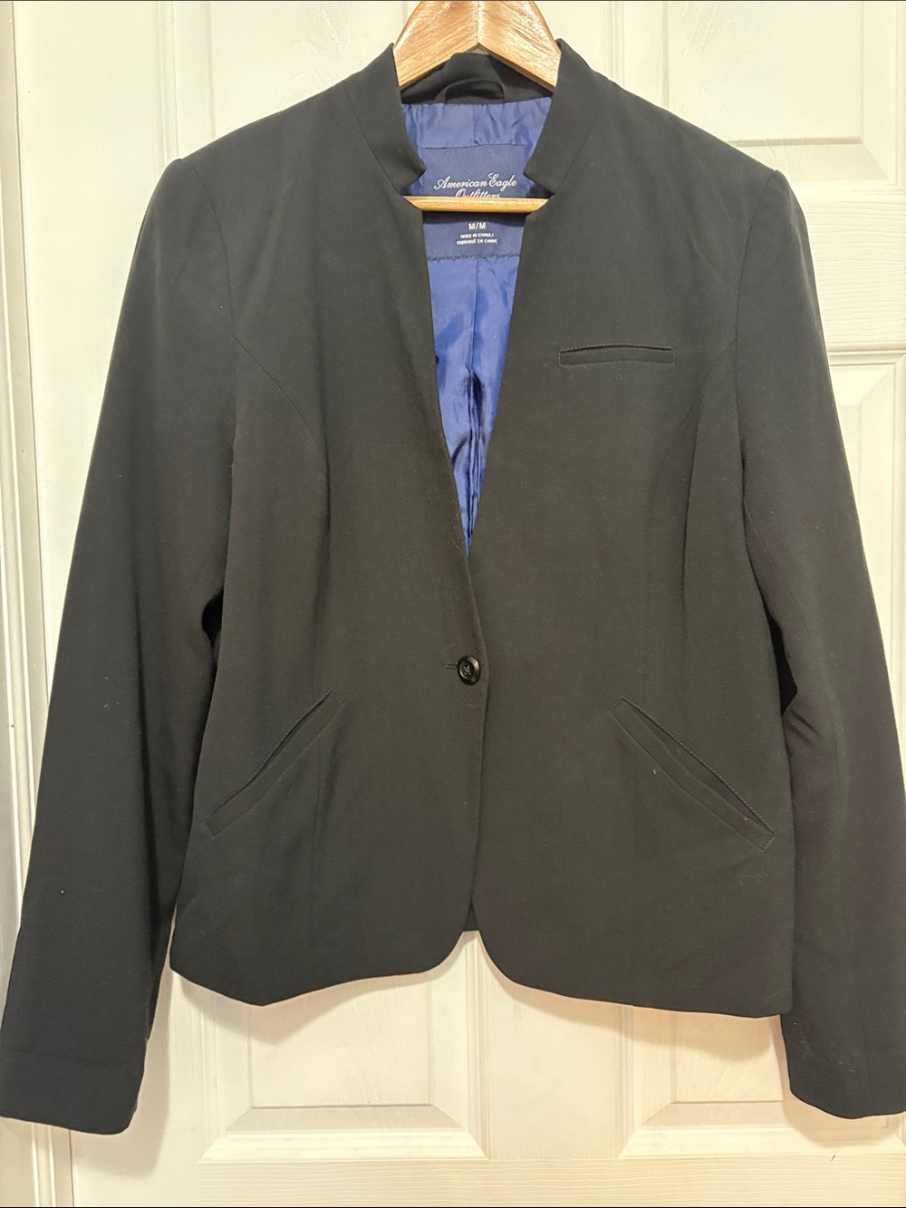 American Eagle Outfitters 2013 Black Collarless Women's Blazer with Blue Lining